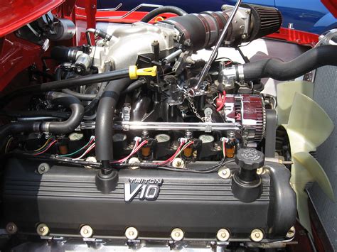 A properly maintained Ford V10 engine has a life expectancy of about 200,000 miles before requiring any major repair. . Ford v10 running rich
